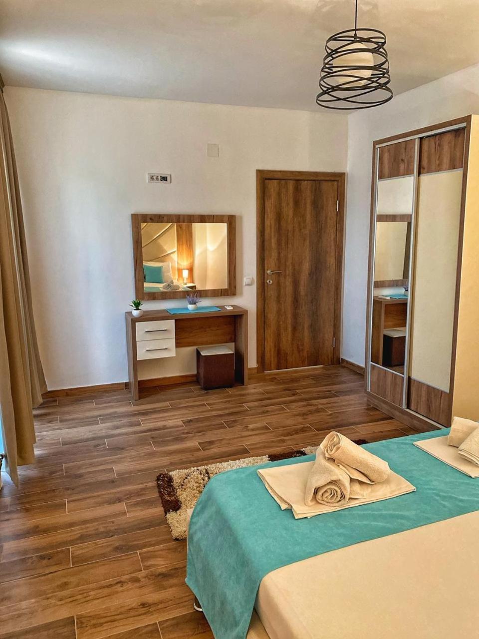 Md Apartments Ούλτσιν Δωμάτιο φωτογραφία