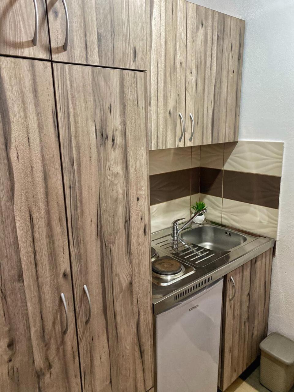 Md Apartments Ούλτσιν Δωμάτιο φωτογραφία